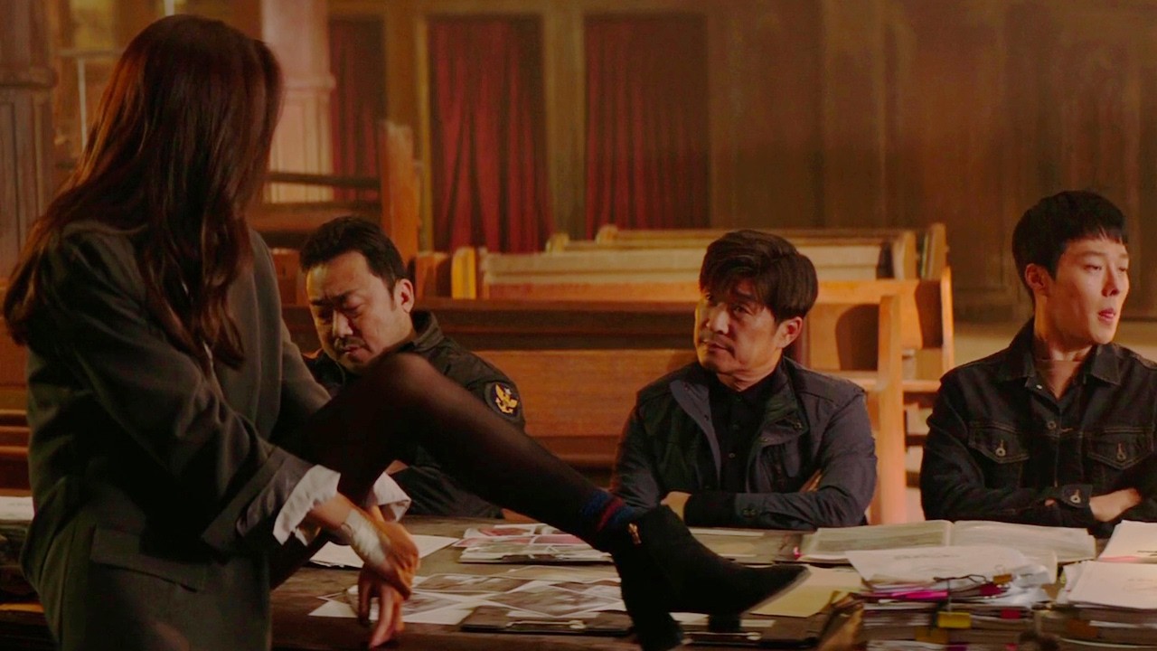 Esse Grupo de Condenados Irão Unir Forças Para Caçar Um Chefão Do Crime