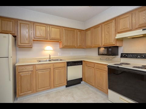 Apartment at 1025 N 63rd St in Lincoln Nebraska - 2BD 2BA Chateau Development LLC Apartment For Rent