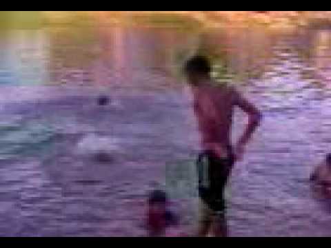 en el rio con los panas 4