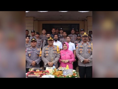 KEJUTAN HUT KAPOLRES YAHUKIMO