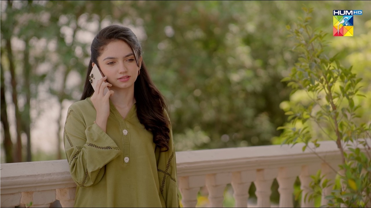 Kitni Cring Ho Gayi Hai Ye Larki...! Tum Larkay Bhi Na - HUM TV