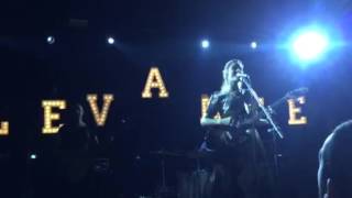 Sbadiglio (live) - Roma 24/10/15 - Levante