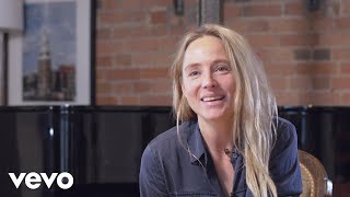 Lissie - What Am I Gonna Do (Track by Track)