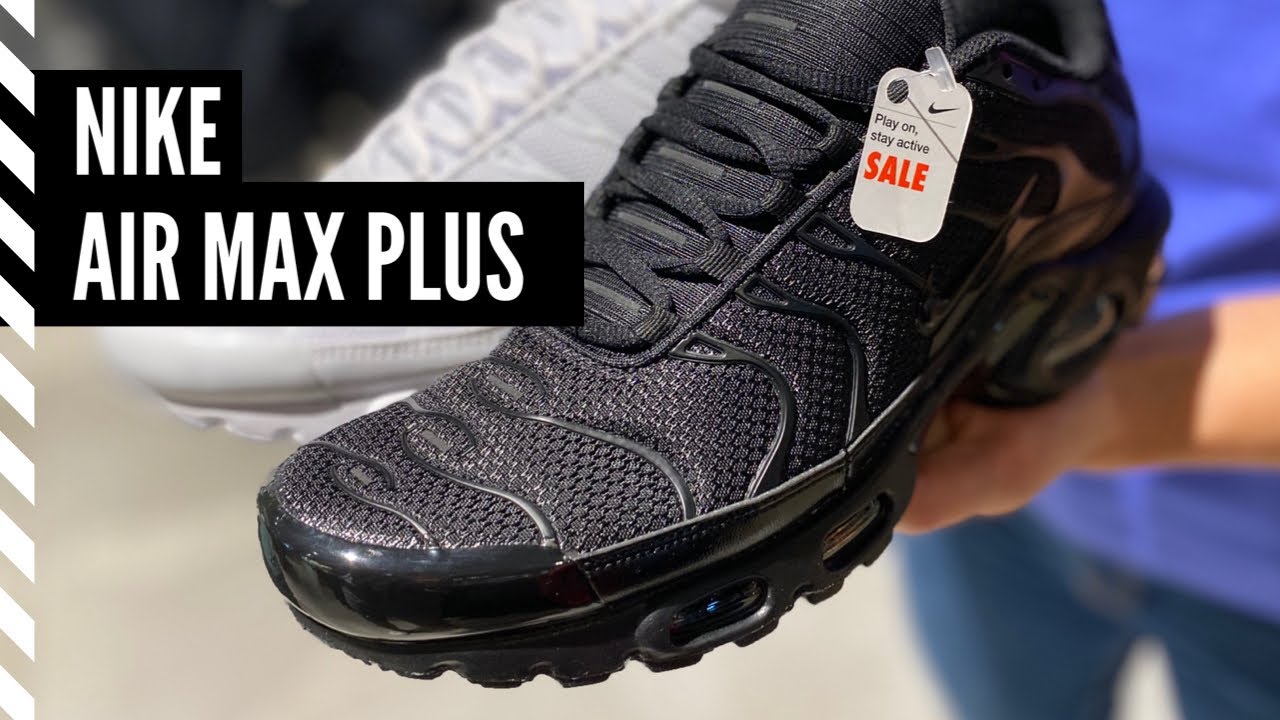NIKE AIR MAX PLUS ALL BLACK & ALL WHITE. Zobacz je z bliska