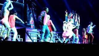 S Club 7 &#39;Viva La Fiesta&#39; live from FRONT ROW at the London O2 Arena (May 17th 2015)