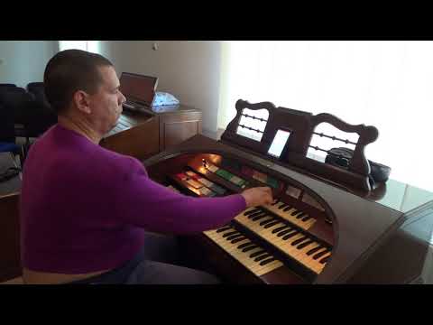 Teneramente Il Signore Ti Chiama - L'organista Bujor Florin Lucian suona su WurliTzer 630T Organo