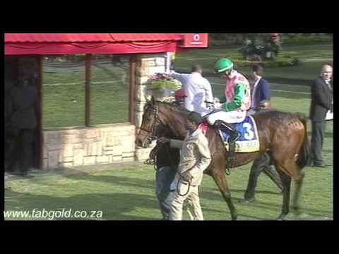 20150704 Greyville Race 5 won by CHESTNUTS N PEARLS