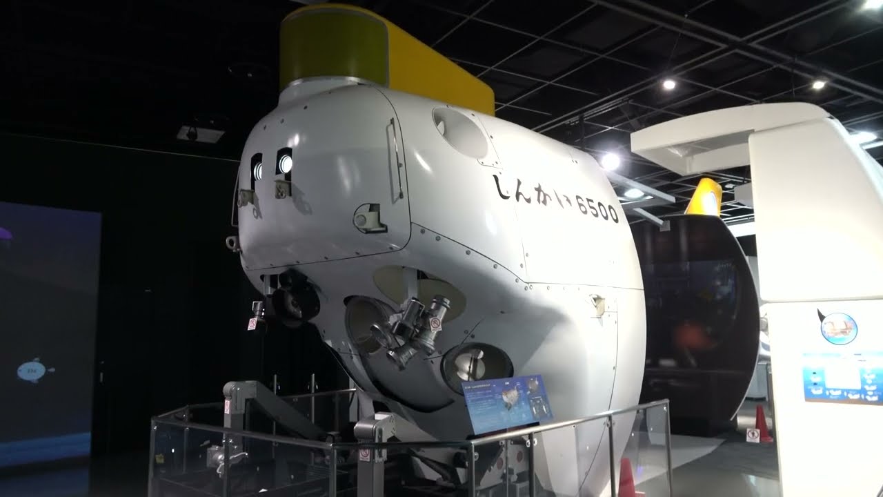 Embark on a walking tour of the Mitsubishi Minatomirai Industrial Museum.