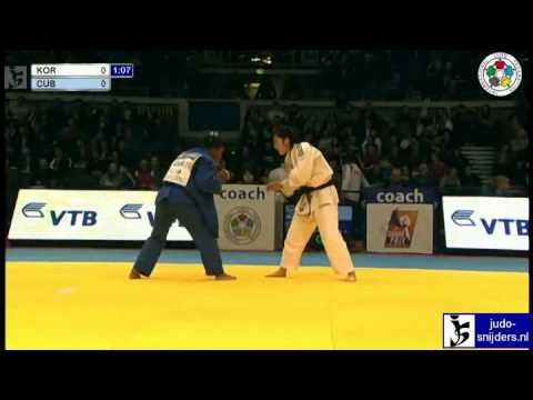 Kyung-Ok Kim (KOR) - Yanet Bermoy Acosta (CUB) [-52kg]
