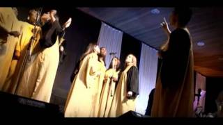 Fred Hammond - A Song of Strength, cantado por Coral Elion