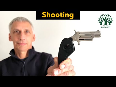 Shooting North American Arms folding revolver .22MAG