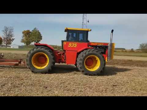 1979 VERSATILE 935 For Sale