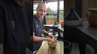 קציצות האושר .קציצות דגים טונה קופסאות באהבה לכולם תומר תומס חבר שלכם