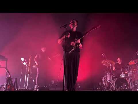 Apparat - An Echo Skips A Name (alternate take)