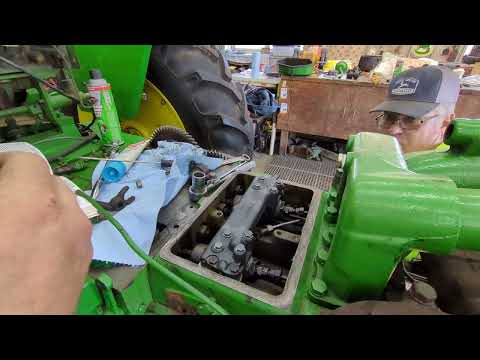 John Deere 720 Diesel Two-Cylinder Pumps And Injectors Fuel System Re Assembly