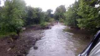 preview picture of video 'Fording the River Avon at Brokenborough in Wiltshire'