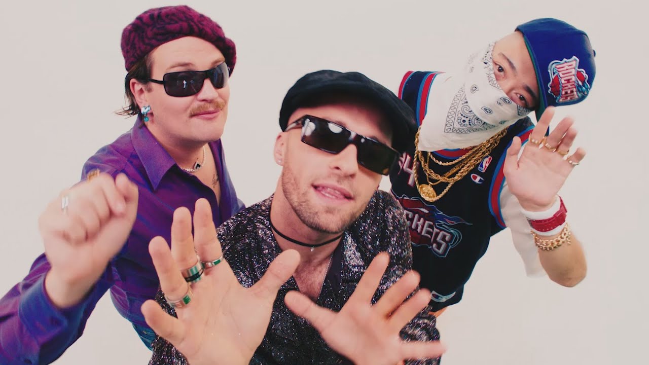 Trei Degete - Time Time thumbnail