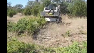 preview picture of video 'Brushshark tree shear in action clearing cedar in the Texas Hill Country'