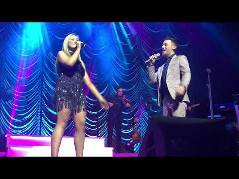 Nathan Carter and Claudia Buckley singing “Storms Never Last” - Crawley, 29th January 2020.
