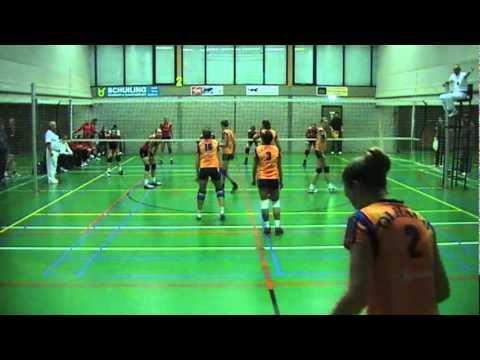 De Meeuwen D1 - Olhaco D1 6-11-2010 deel7-7.mpg