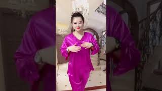 Download lagu Gorgeously hot pink satin sleepwear mp3 Download lagu Gorgeously hot pink satin sleepwear mp3