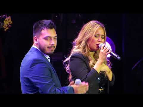 Karina en el luna park 2017  parte 6 "Lloraras mas de 10 veces por amor"