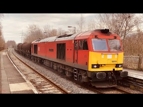 DB Cargo 60019 with Tones. Dee Marsh Jnc to Margam Steel Empties at Hawarden Bridge. 10th March 2022