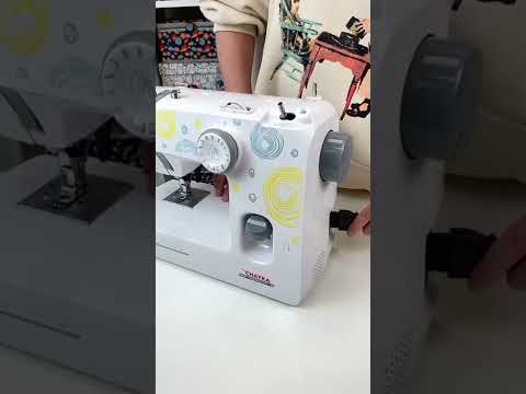 Миниатюра изображения товара Швейная машина Chayka New Wave 599