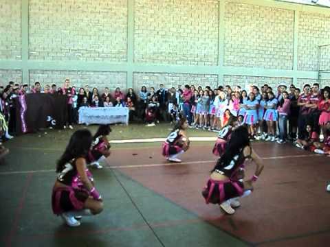 Abertura dos Jogos de Interclasse 3º C CEM 804