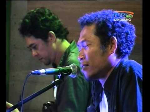 BALI BULL COVER BAND LIVE TVRI BALI Song Bererong