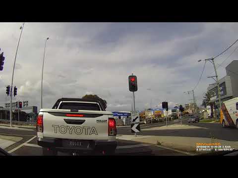 Keilor Rd Niddrie Accident 16/09/2019 (no sound)