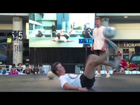 Zac vs Tom - Top 8 | Oceania Freestyle Football Championships 2016