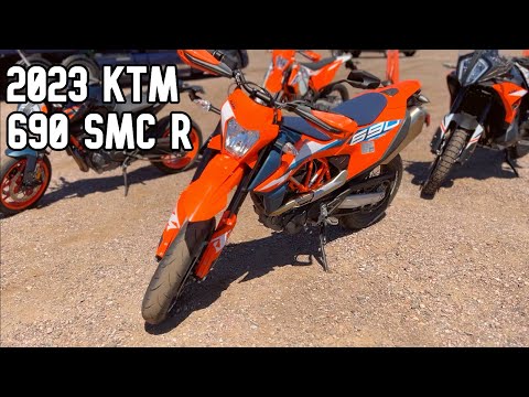 2023 KTM 690 SMC R - Test Ride Review