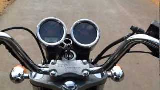 preview picture of video 'Riding the new Royal Enfield Thunderbird 350 on Wayanad Roads'