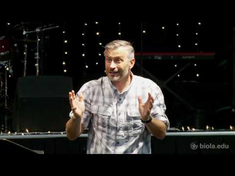 Erik Thoennes: Parenthetical Life and Living in the Now - Afterdark