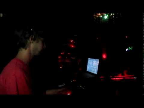 KUMQUAT Labelnight: Ondrej @ Shamrock Basement - Buenos Aires part 2