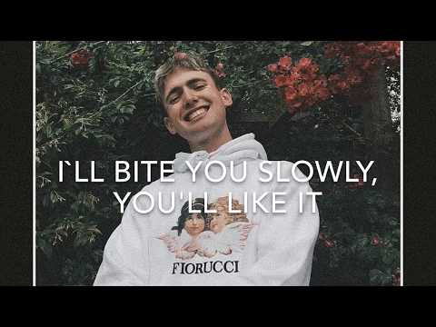 download lagu mp3 mp4 Alone And Lonely Lyrics, download lagu Alone And Lonely Lyrics gratis, unduh video klip Alone And Lonely Lyrics