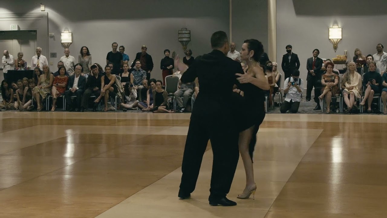 Video thumbnail for PTF2022 - Estéban Moreno & Claudia Codega - 2