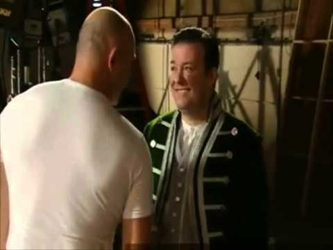 EXTRAS Bloopers: Ross Kemp 'Super Army Soldiers'
