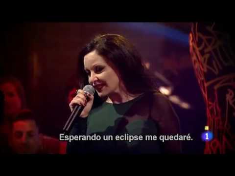 Santiago Auserón & Alaska La estatua del jardín botánico (Alaska y Segura 2015)