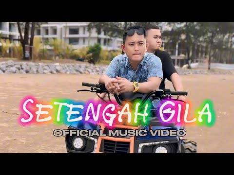 Leo James - Setengah Gila (Official Music Video)