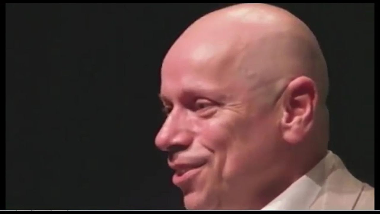 LEANDRO KARNAL - "O que pode aumentar a criatividade de uma pessoa?"