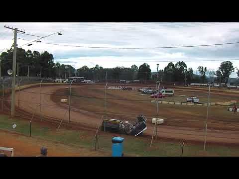 Super Sedan Crash // Carrick Speedway 9/3/19