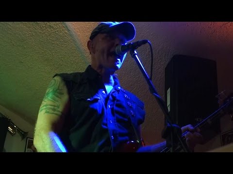 BAD ASS ROMANCE - Mississippi Queen -  Live @ Jonny's Lion Cave, 19/11/2016