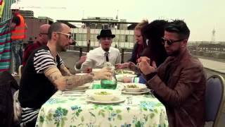 J-AX feat IL CILE MARIA SALVADOR