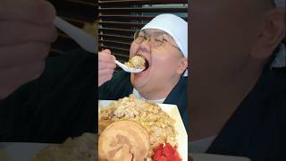 料理人が注文受けたらこんなもの『肉マシマシ背脂チャーハン』#飯テロ#shorts