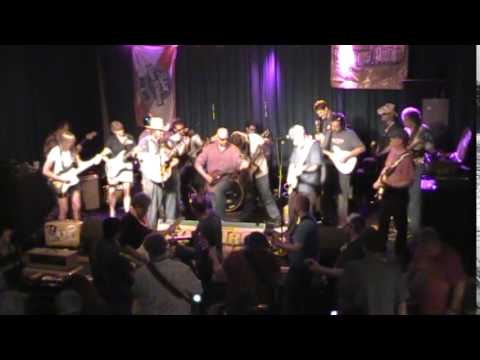 22 guitar tribute to Link Wray Instro Summit 2015