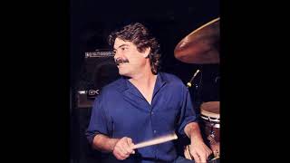 Larry Carlton With Carlos Vega - Last Nite -BUFFALO, NY 1983