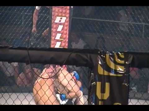 Kenny Robertson VS Igor Almeida Max XFC Round 1