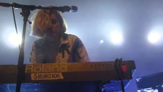 Shura - White Light (HD) - Village Underground - 25.03.15